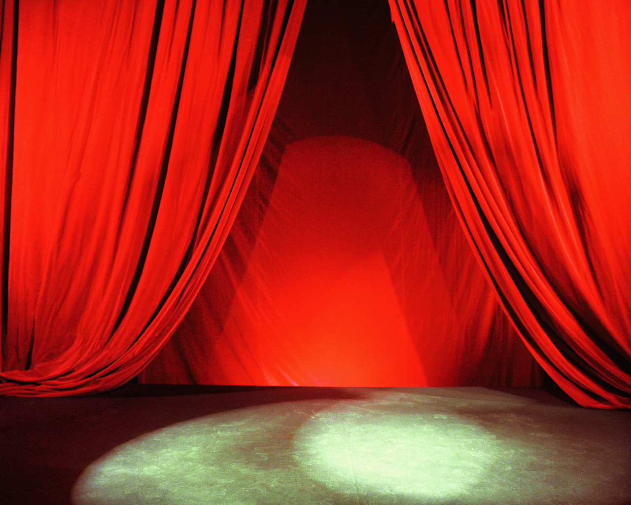 Stage の掲示板投稿写真＆画像